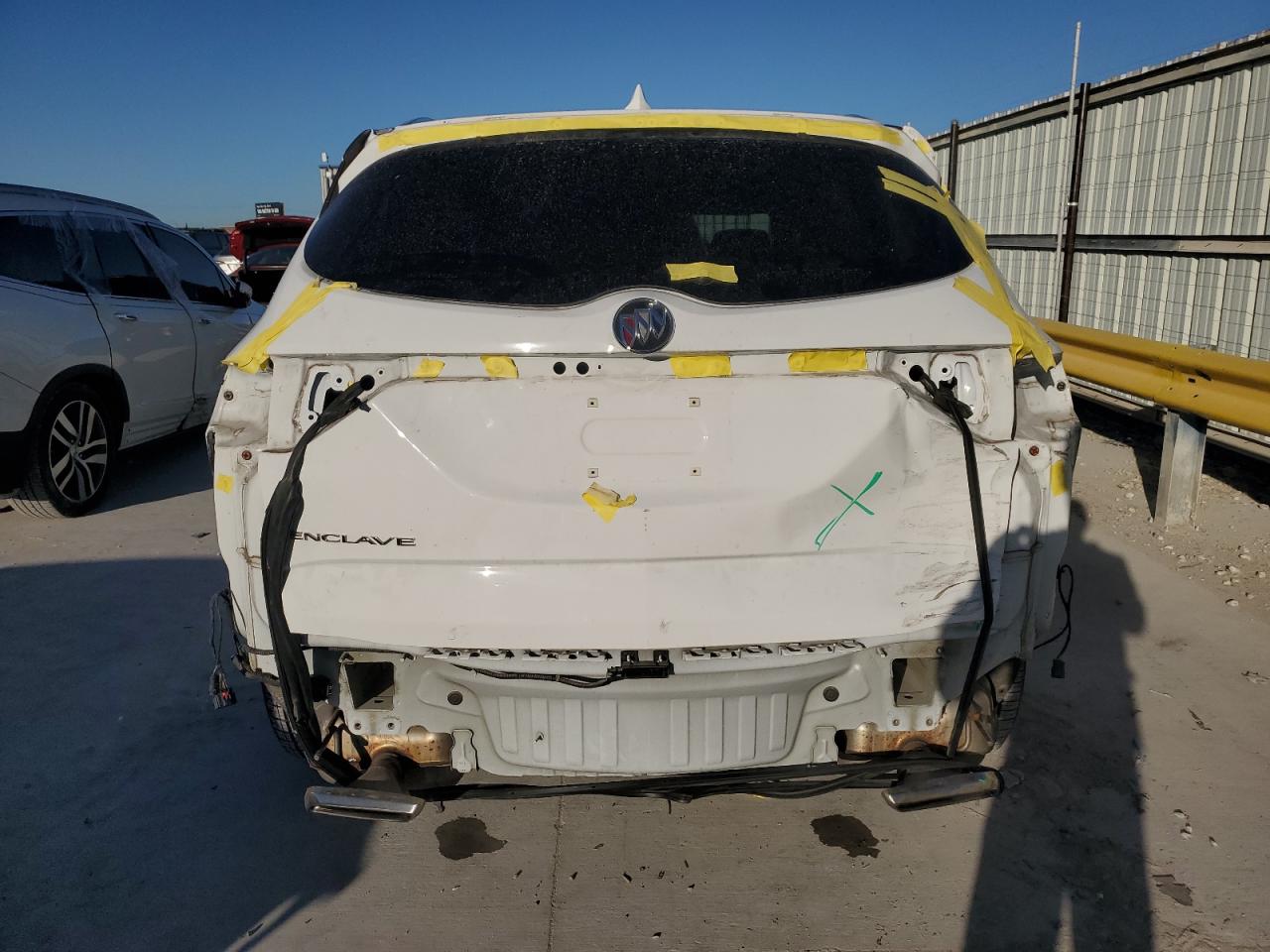 BUICK ENCLAVE PREMIUM