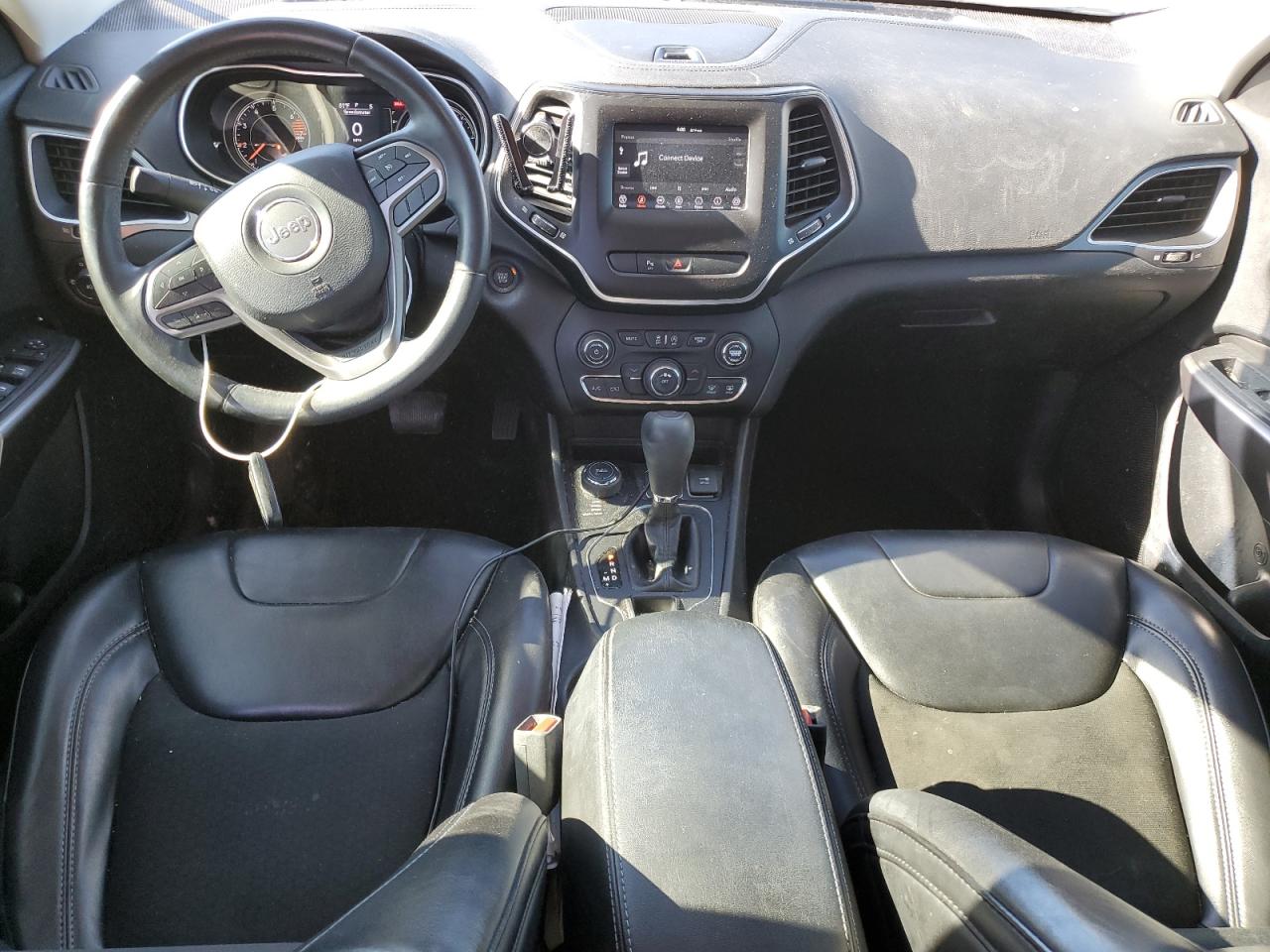 JEEP GRAND CHEROKEE LATITUDE PLUS