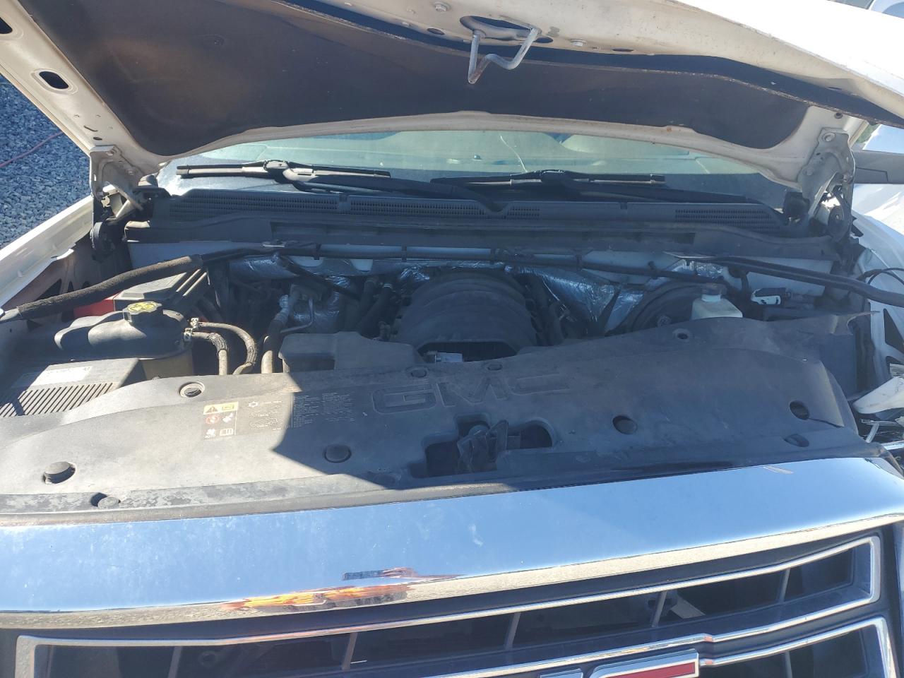 GMC SIERRA K1500 SLT