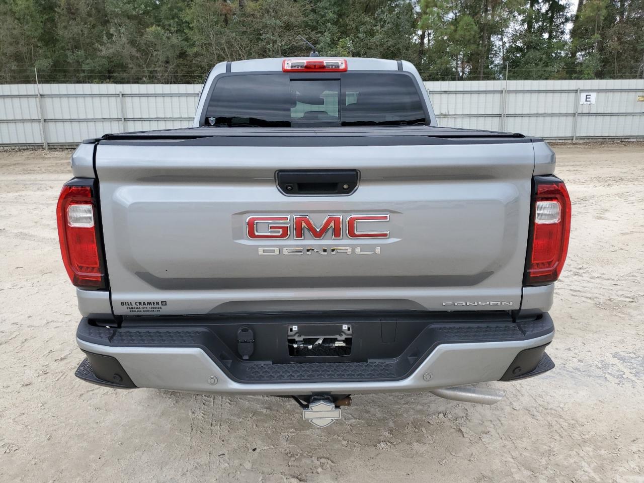 GMC CANYON DENALI