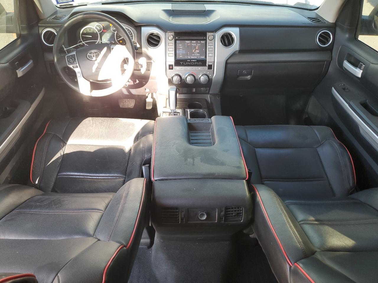 TOYOTA TUNDRA CREWMAX SR5