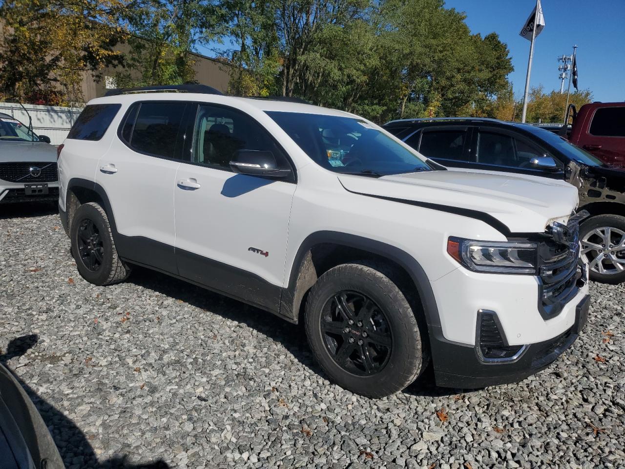 GMC ACADIA AT4