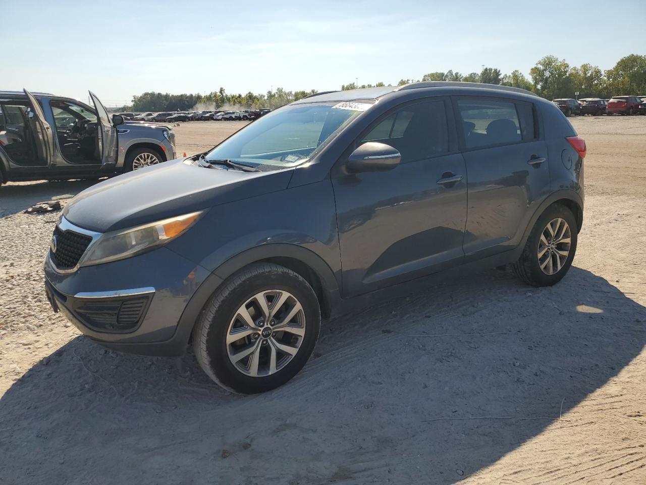 KIA SPORTAGE LX