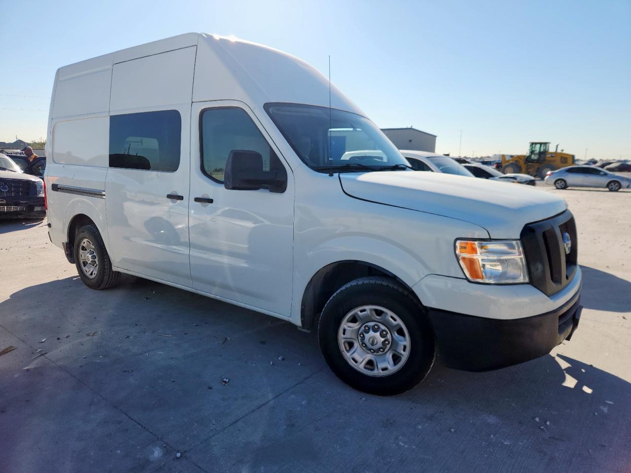 NISSAN NV2500 2500 S