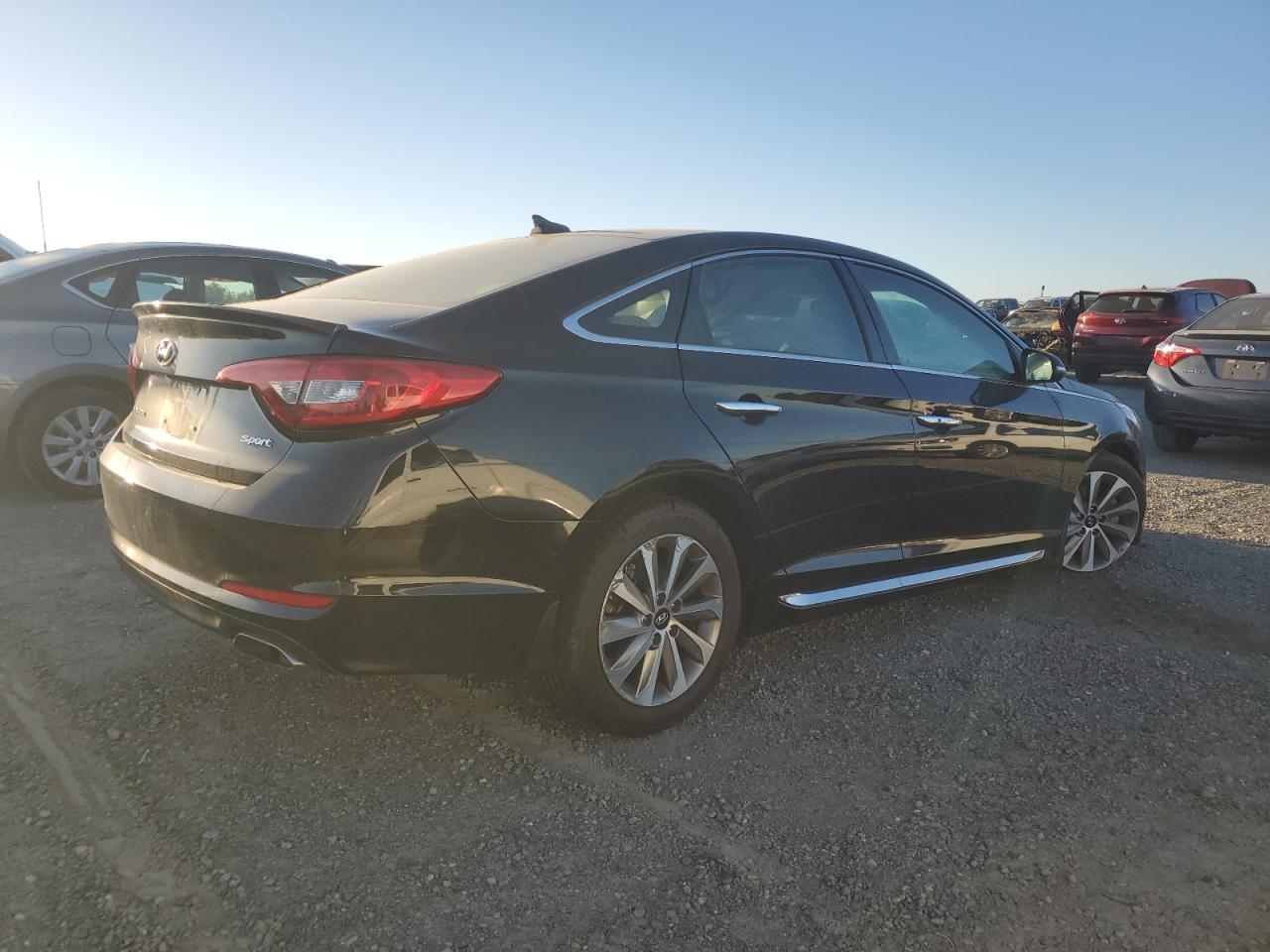 HYUNDAI SONATA SPORT