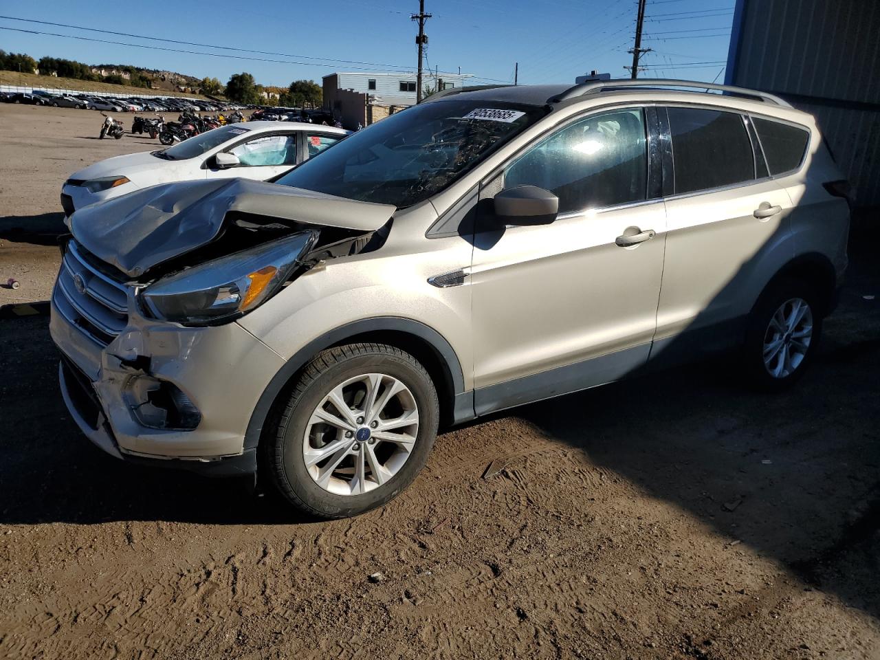 FORD ESCAPE SE