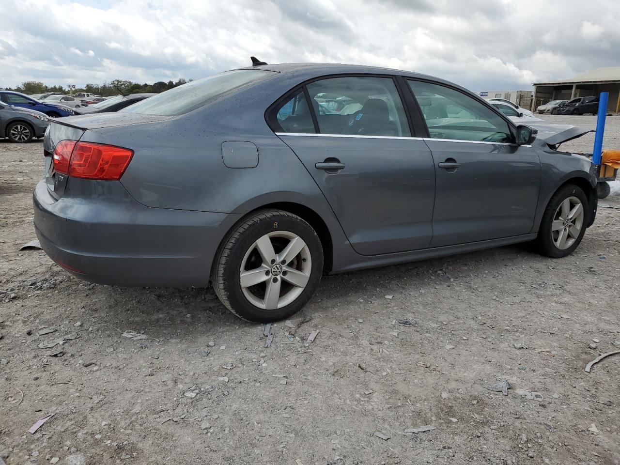 VOLKSWAGEN JETTA TDI