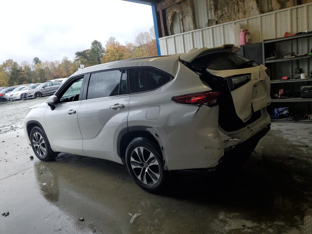 TOYOTA HIGHLANDER XLE