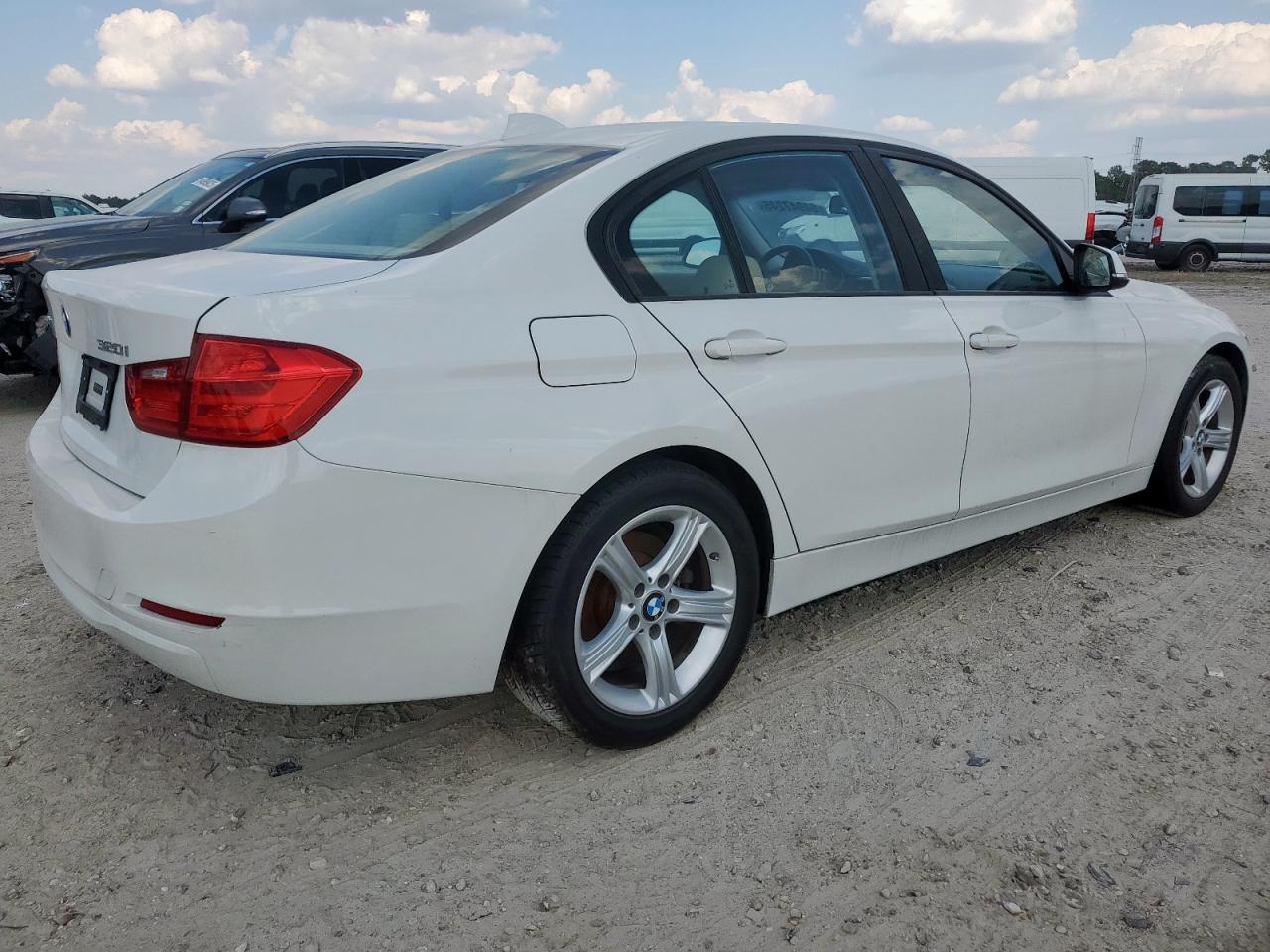 BMW 3 SERIES I XDRIVE