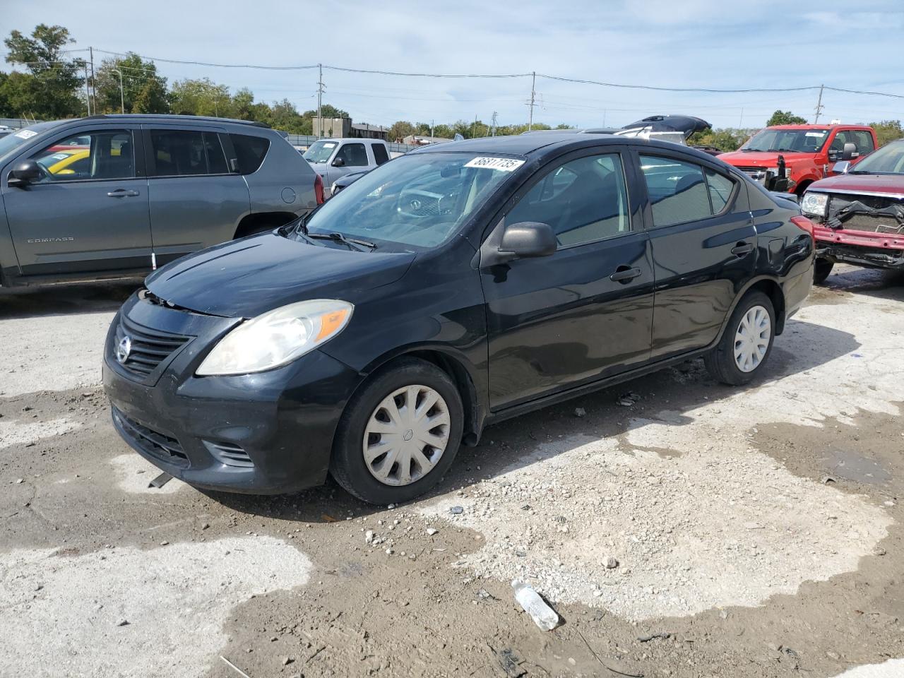 NISSAN VERSA S