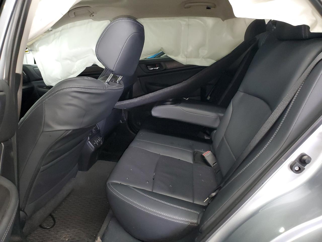 SUBARU OUTBACK 3.6R LIMITED