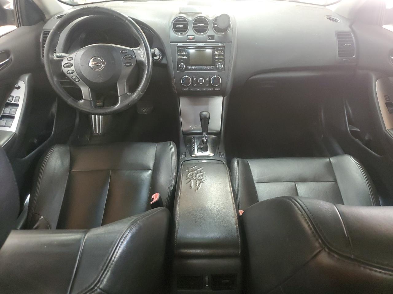NISSAN ALTIMA BASE