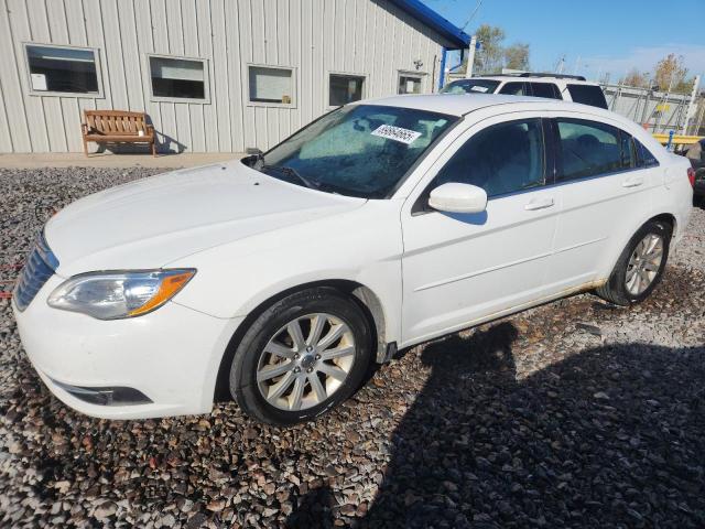 Global Auto Auctions: 2013 CHRYSLER 200 TOURIN