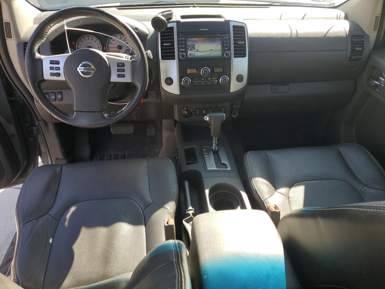 NISSAN FRONTIER S
