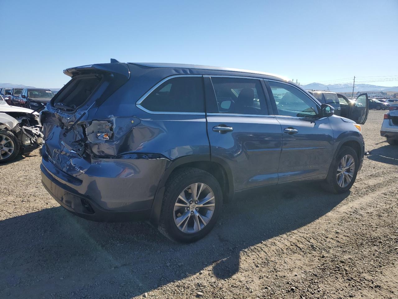 TOYOTA HIGHLANDER XLE