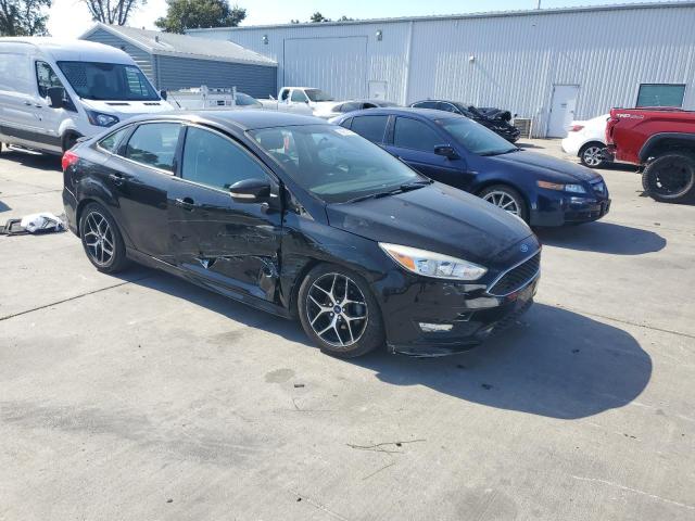 2016 FORD FOCUS SE 1FADP3F22GL310625