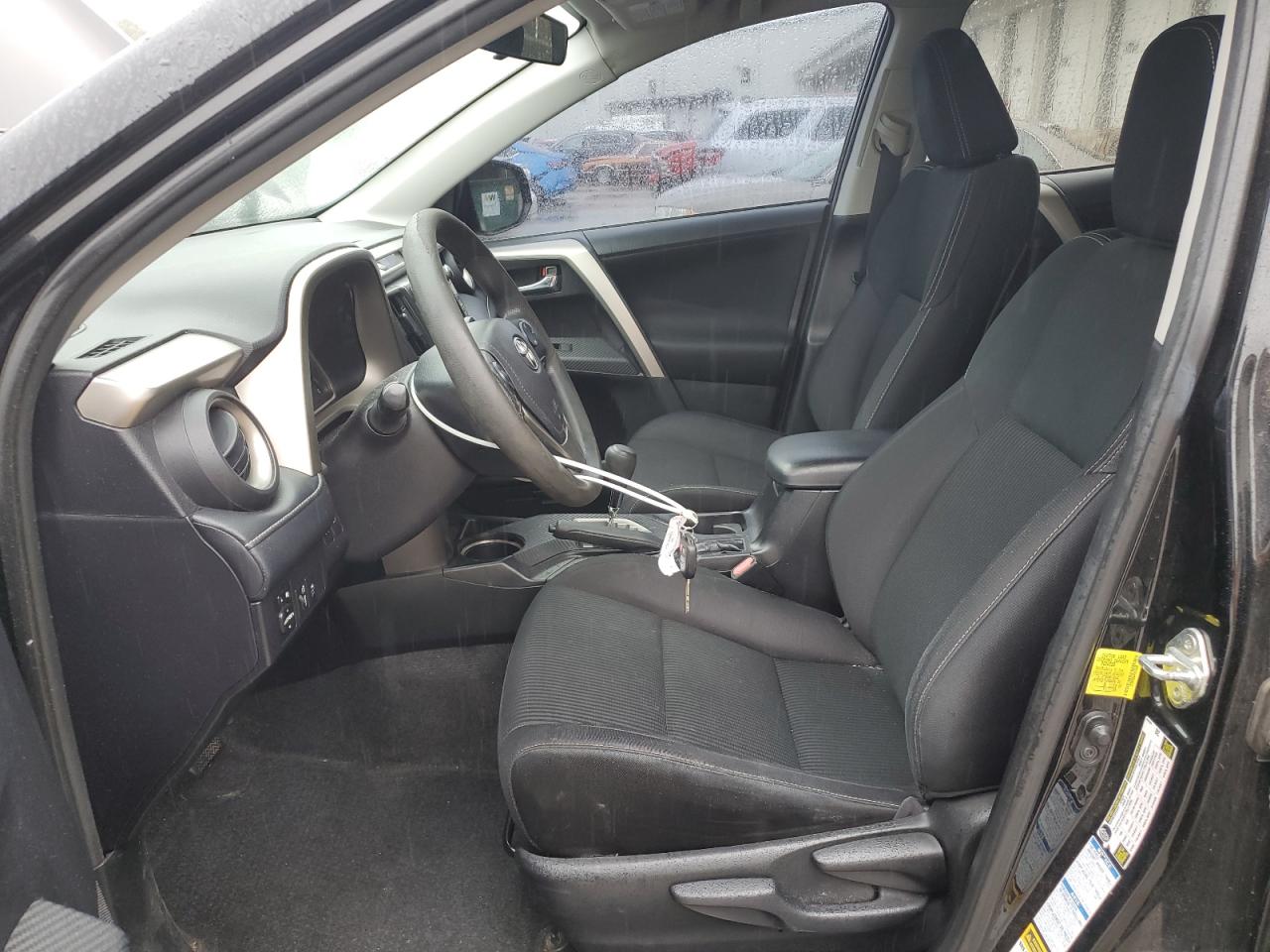 Lot #3311544281 2015 TOYOTA RAV4 XLE