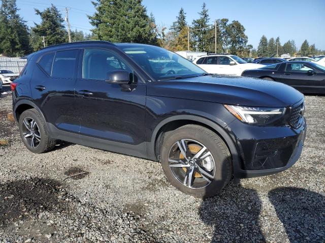 2024 VOLVO XC40 CORE #3308248167
