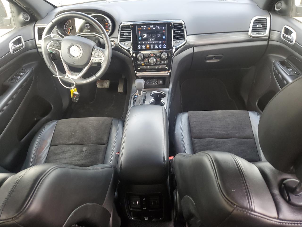 JEEP GRAND CHEROKEE LAREDO