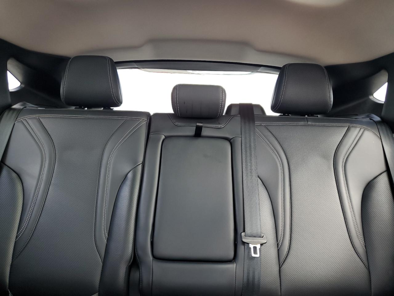 FORD MUSTANG PREMIUM