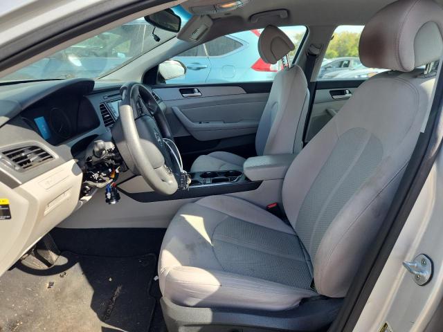 2015 HYUNDAI SONATA SE 5NPE24AF3FH170259