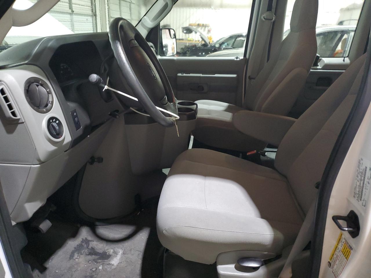 FORD ECONOLINE E350 SUPER DUTY WAGON