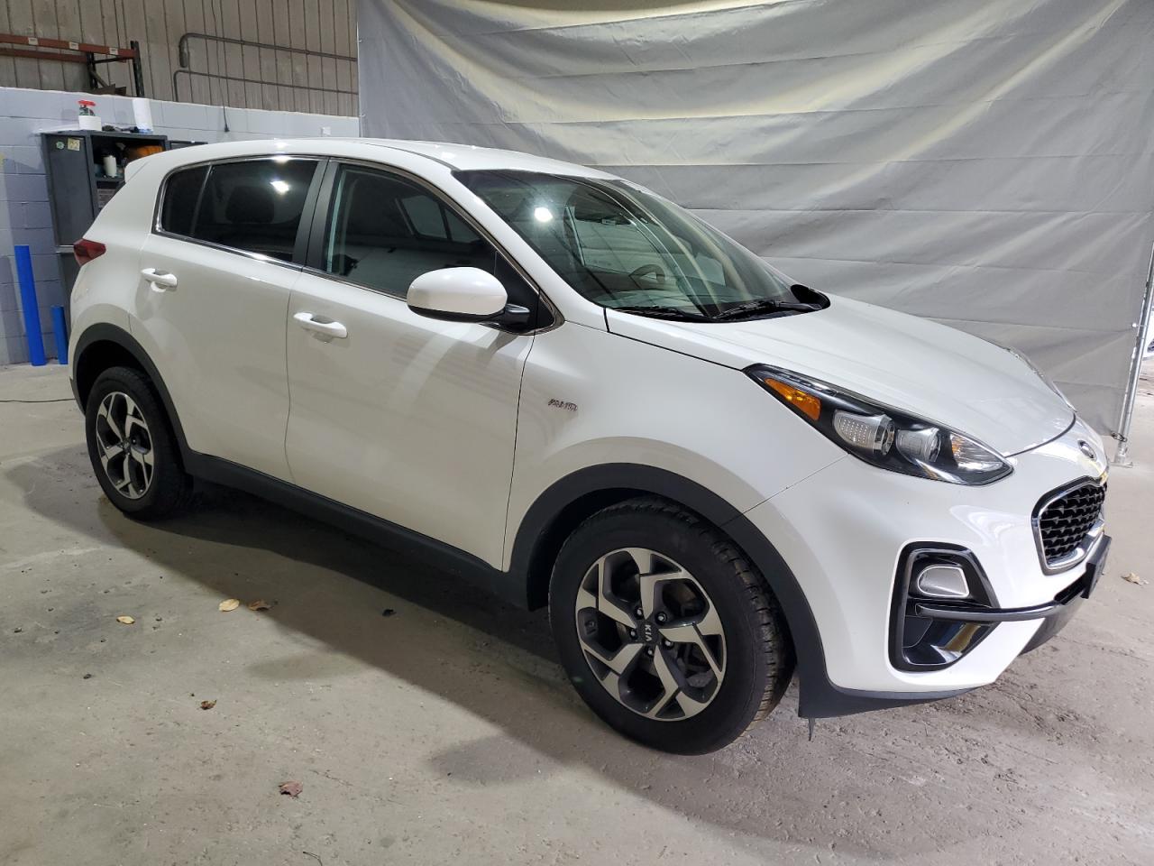KIA SPORTAGE LX