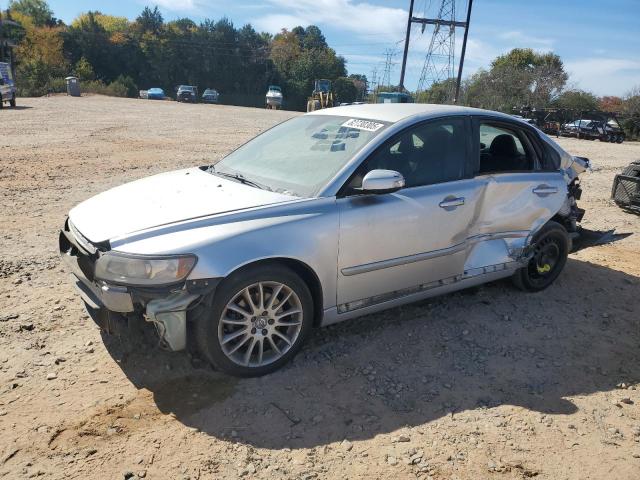 Global Auto Auctions: 2011 VOLVO S40 T5