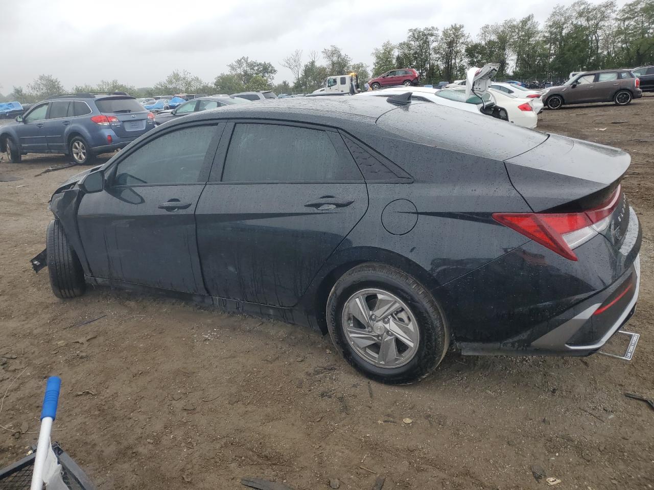 HYUNDAI ELANTRA SE