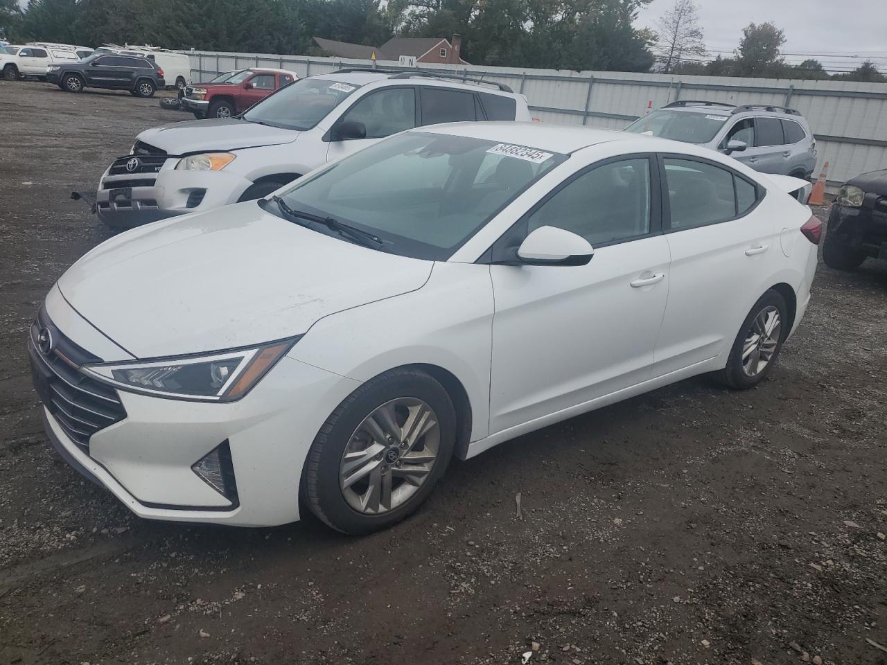 HYUNDAI ELANTRA SEL