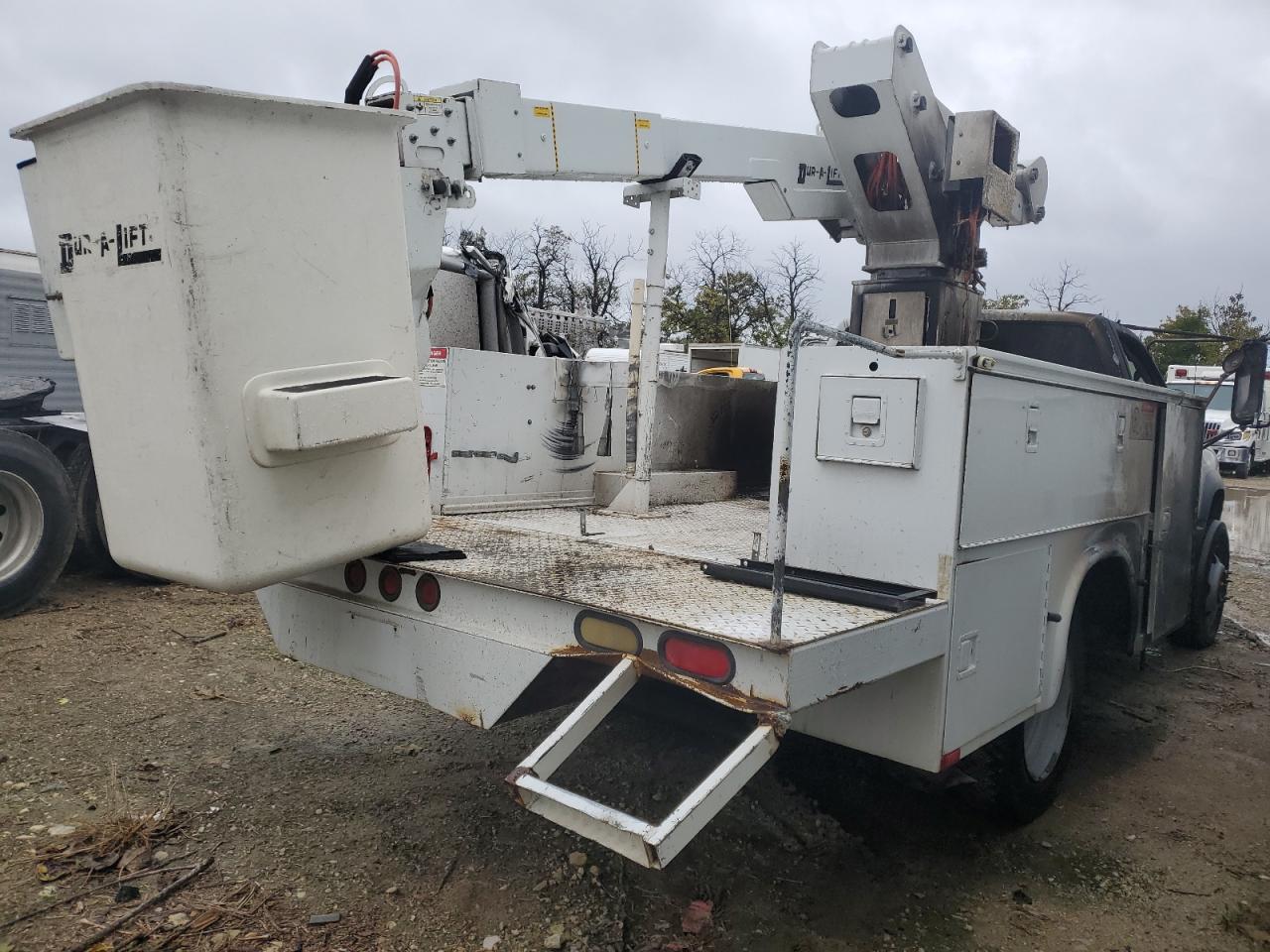 Lot #3278744626 1999 CHEVROLET GMT-400 C3