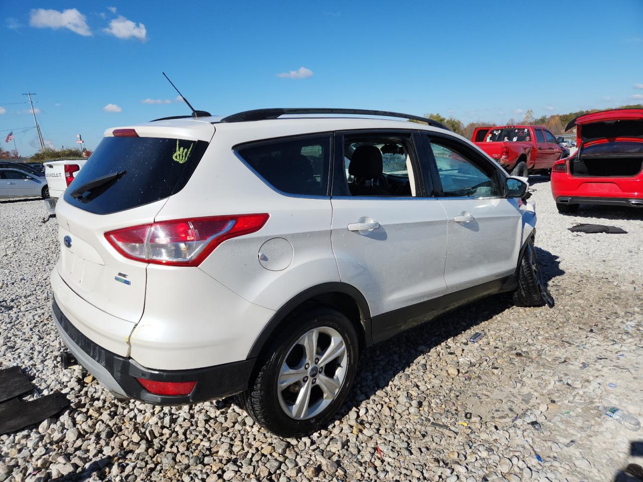 FORD ESCAPE SE