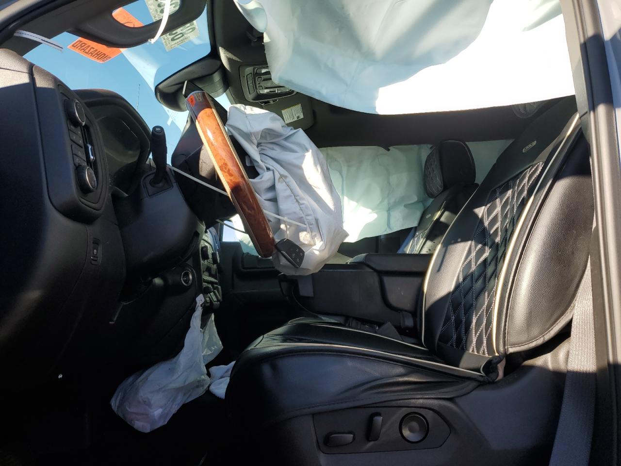 CHEVROLET SILVERADO K1500 TRAIL BOSS CUSTOM