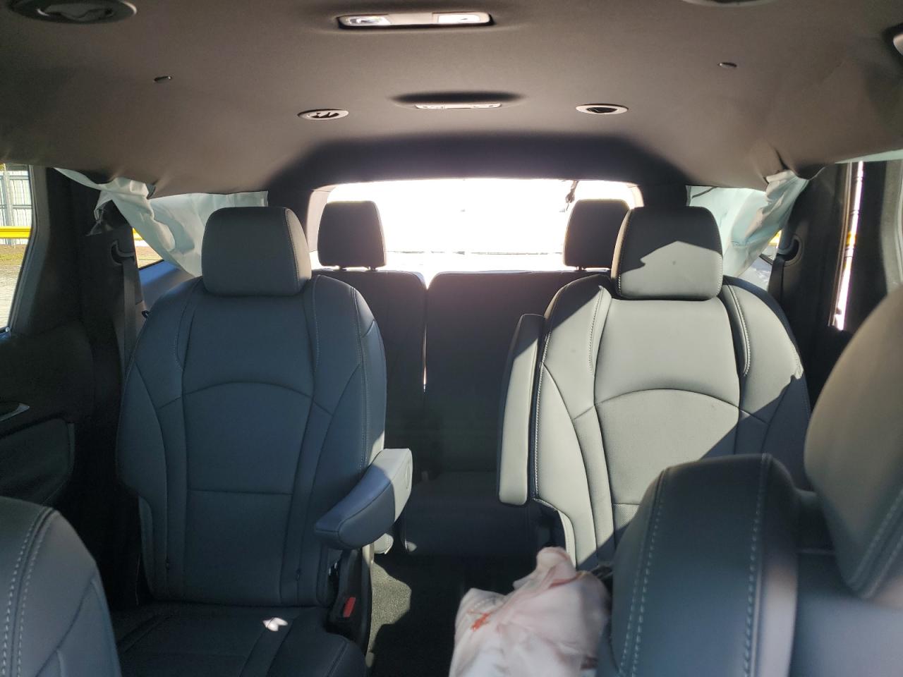 BUICK ENCLAVE ESSENCE