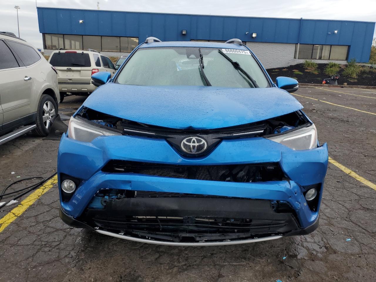 TOYOTA RAV4 XLE