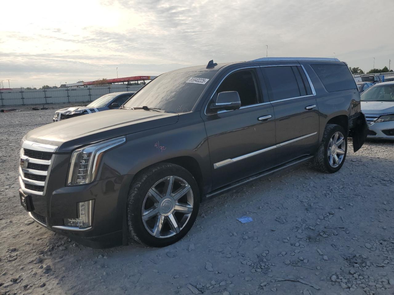 Lot #3294688033 2016 CADILLAC ESCALADE E