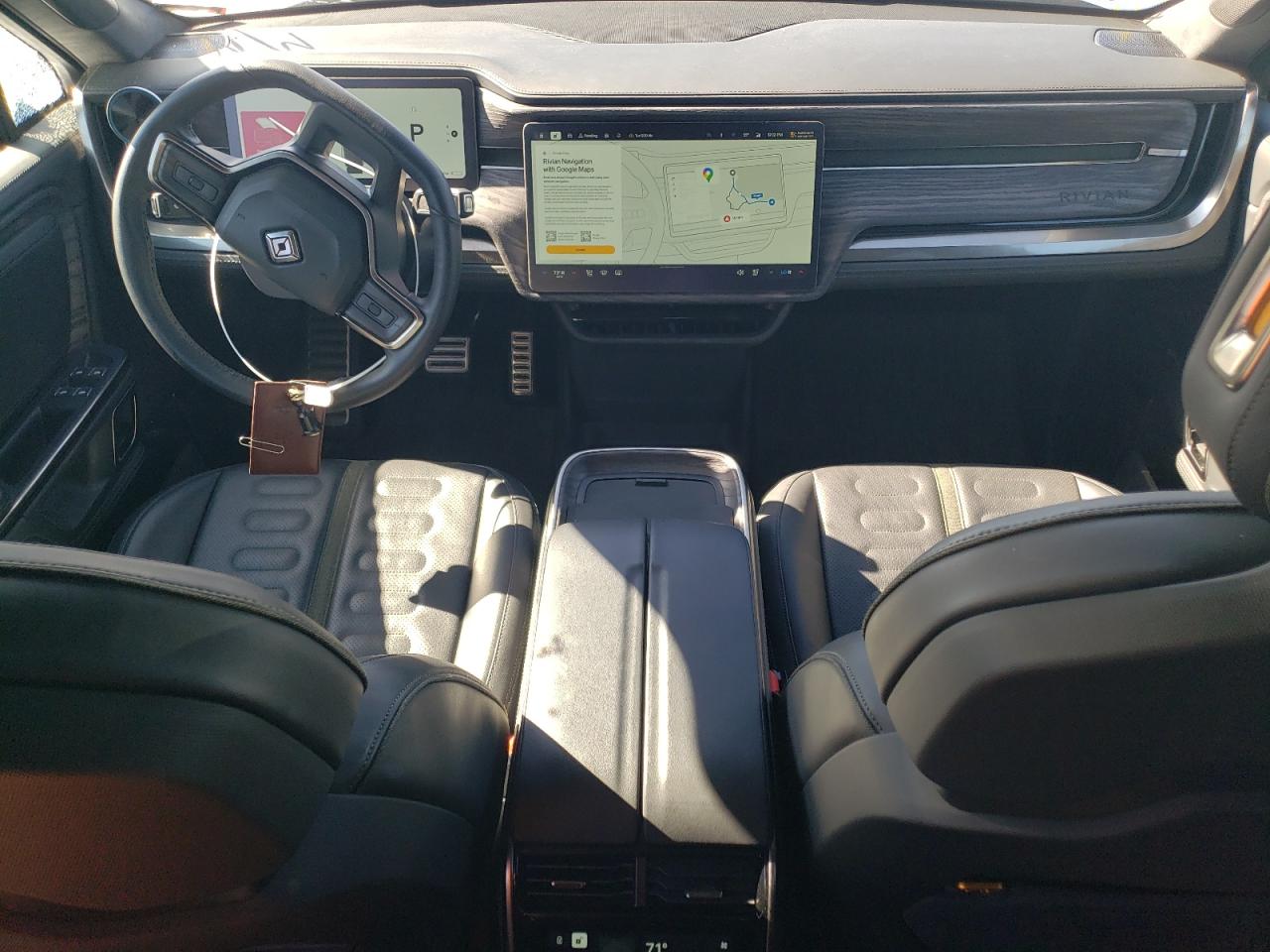 RIVIAN R1T LAUNCH EDITION