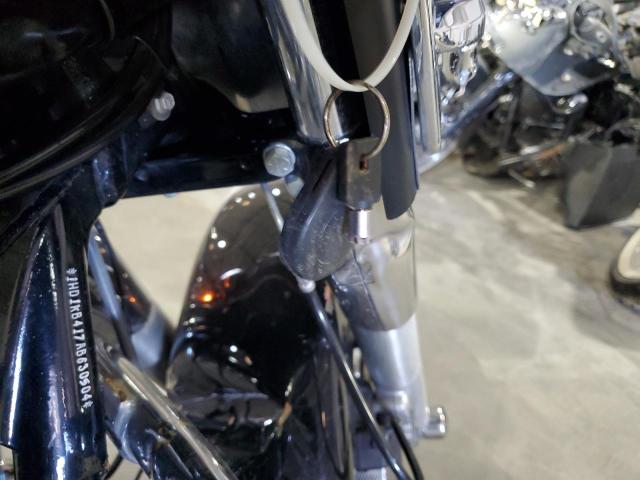 2010 HARLEY-DAVIDSON FLHX #3283808459