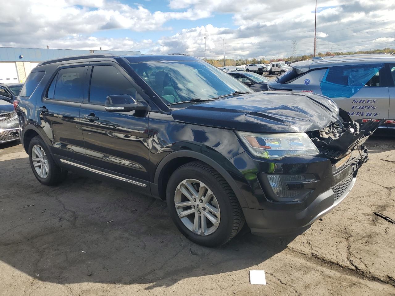 FORD EXPLORER XLT