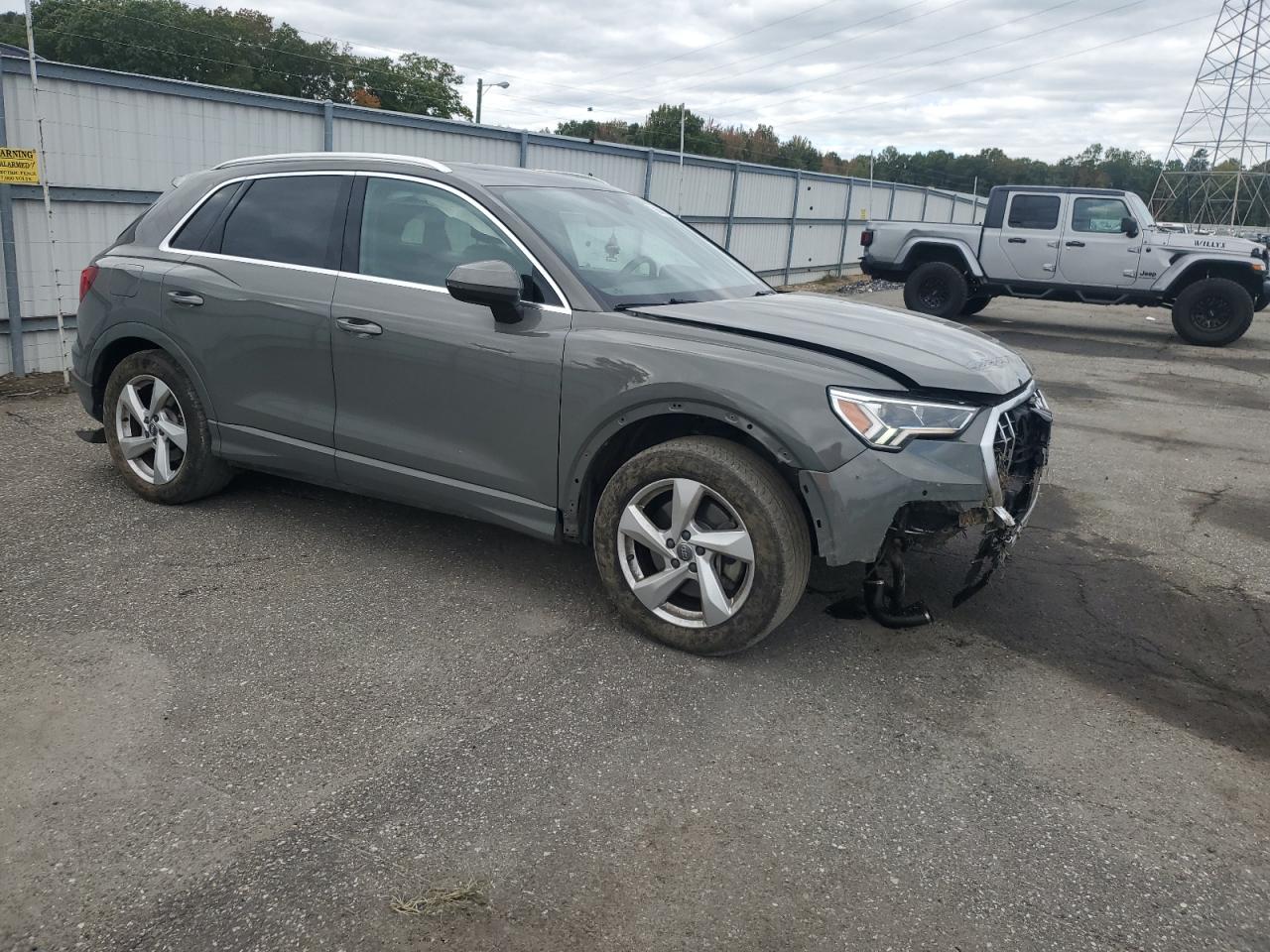 AUDI Q3 PREMIUM PLUS