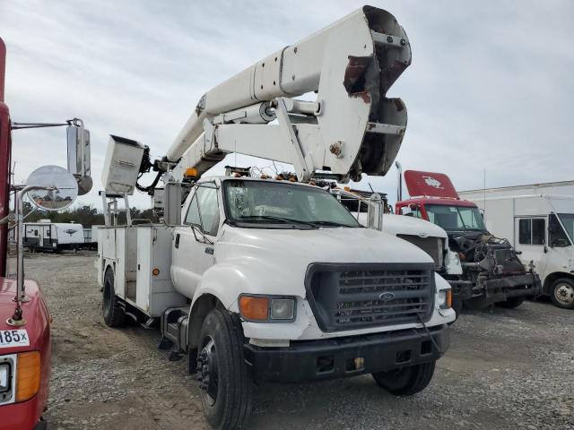 Global Auto Auctions: 2002 FORD F750