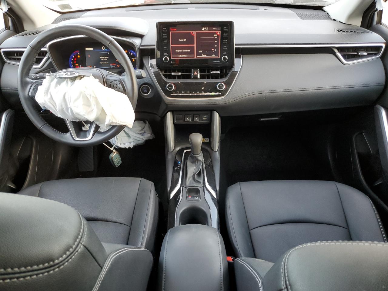 TOYOTA COROLLA CROSS XLE