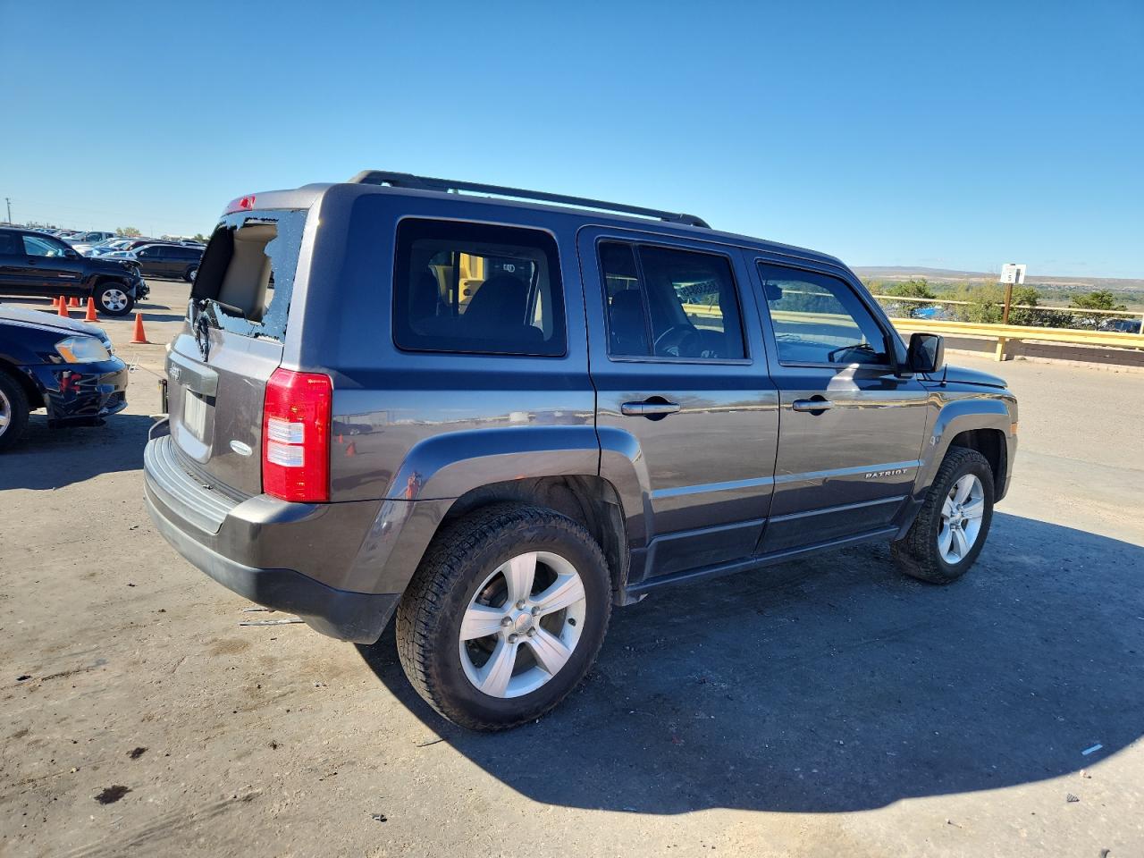 JEEP PATRIOT LATITUDE