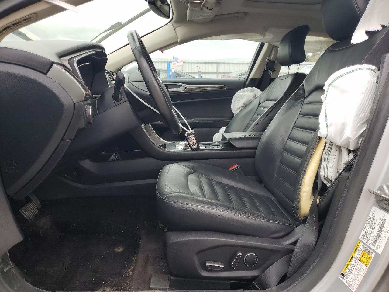 FORD FUSION SE HYBRID