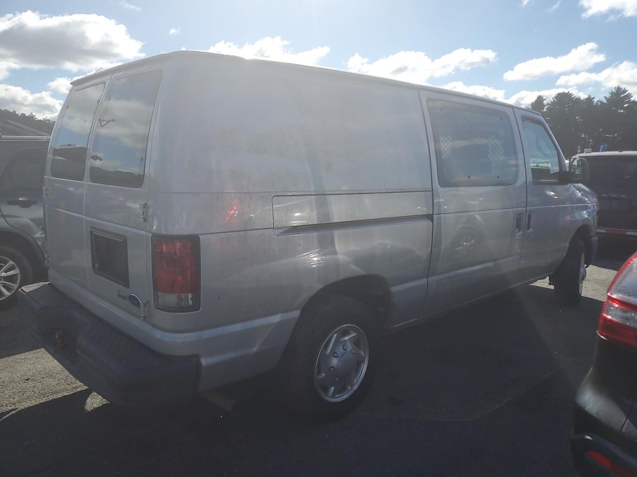 FORD ECONOLINE E150 VAN