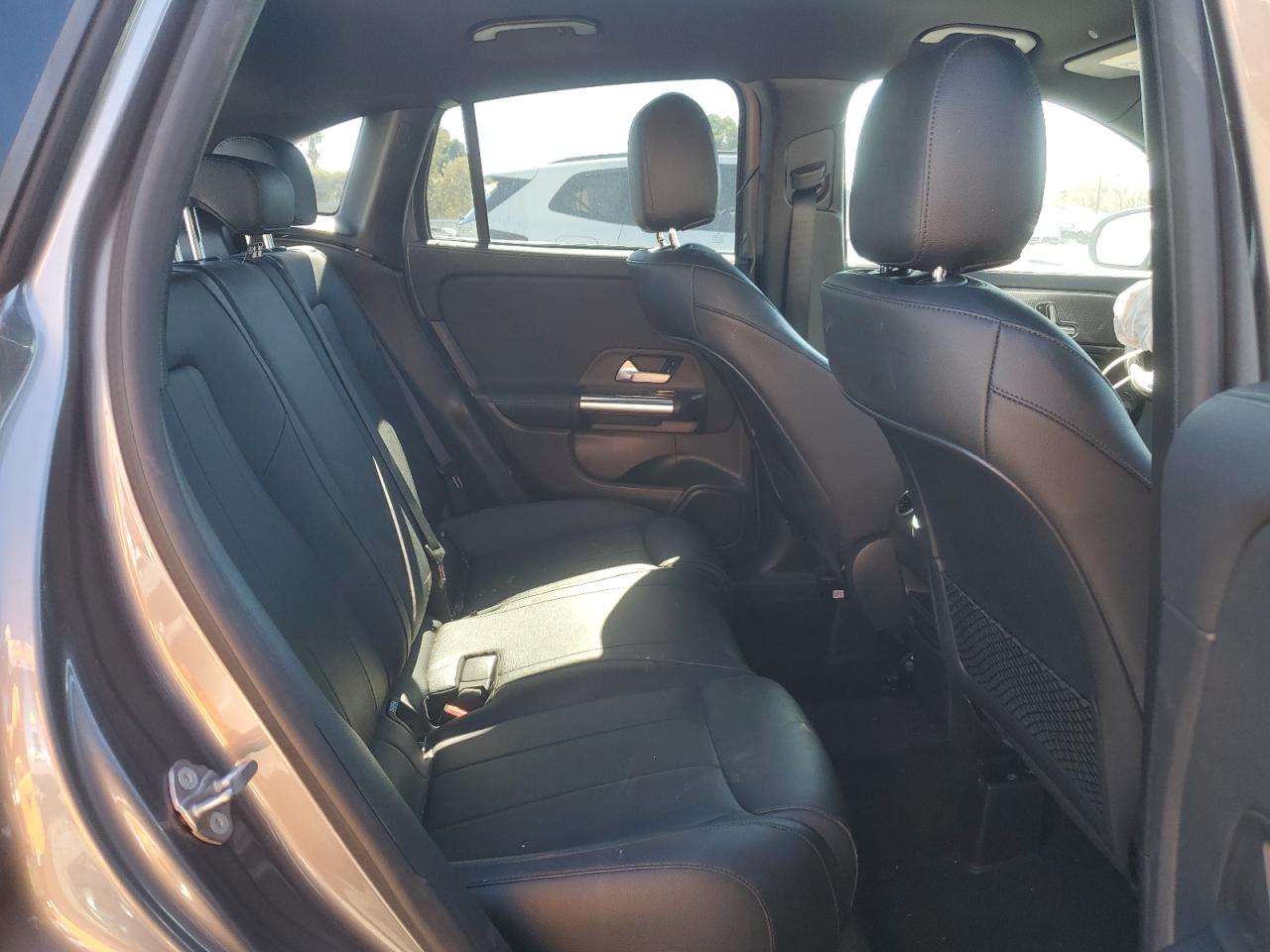 MERCEDES-BENZ GLA-CLASS 250