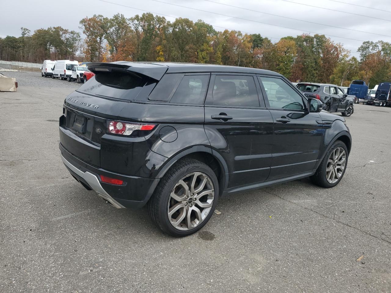 LAND ROVER RANGE ROVER DYNAMIC PREMIUM