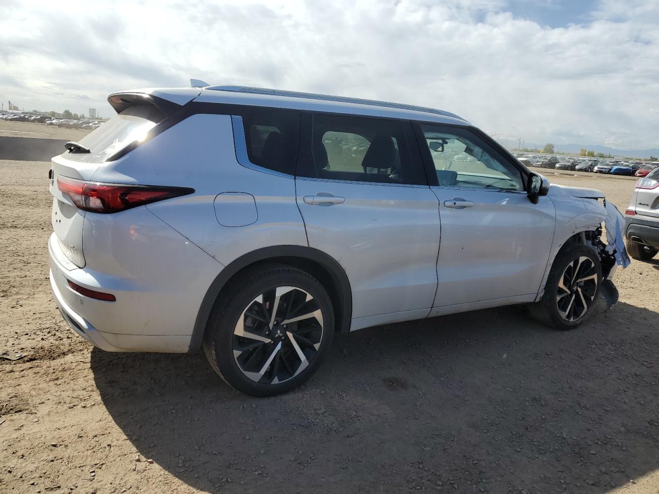 MITSUBISHI OUTLANDER SEL