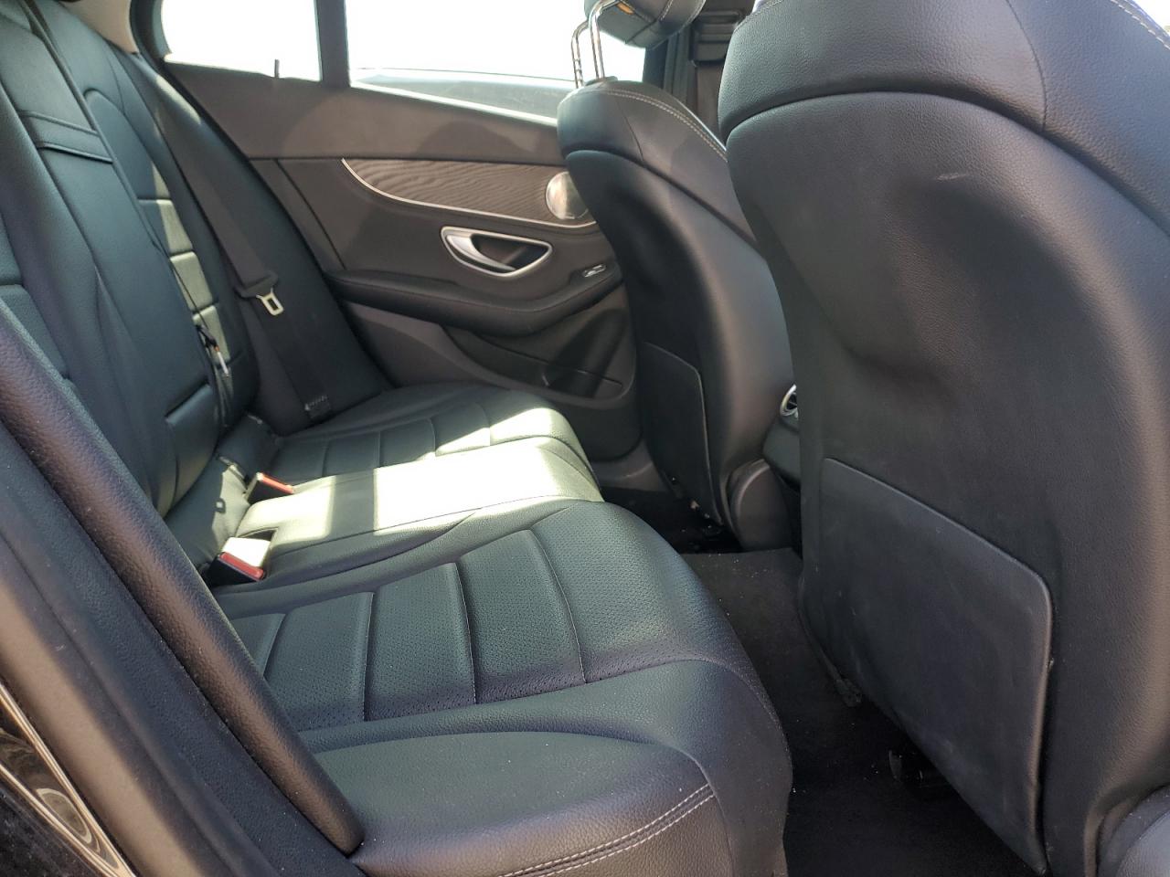 MERCEDES-BENZ C-CLASS 300 4MATIC