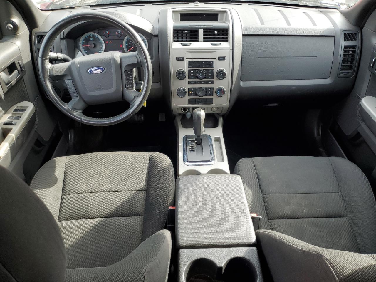 FORD ESCAPE XLT